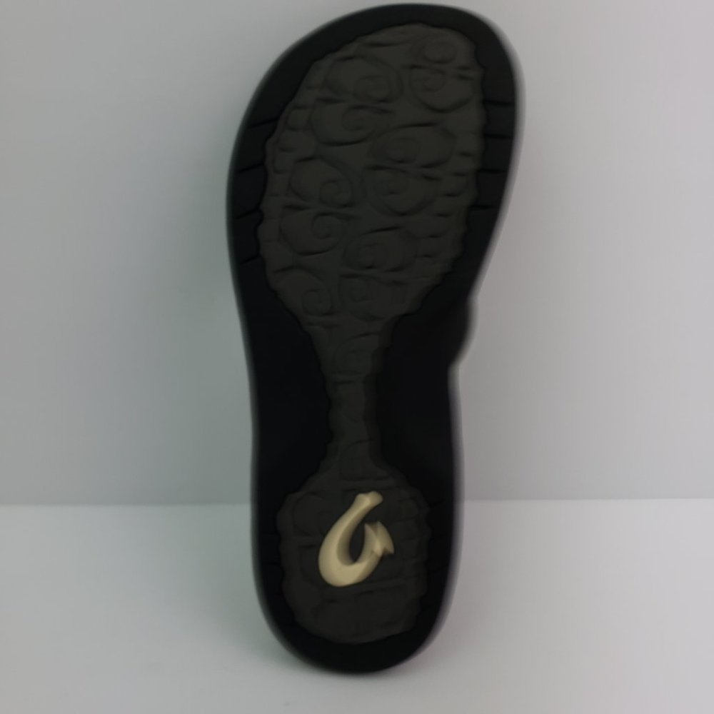 OluKai Women's White and Black Flip Flop Sandals - Picture 8 of 14